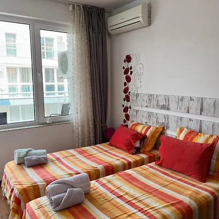 Orange Поморие