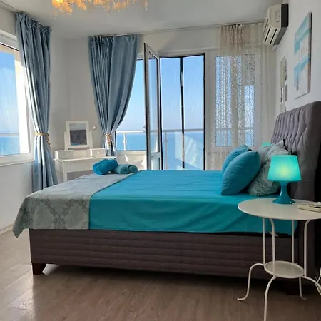 Апартамент Orange Поморие